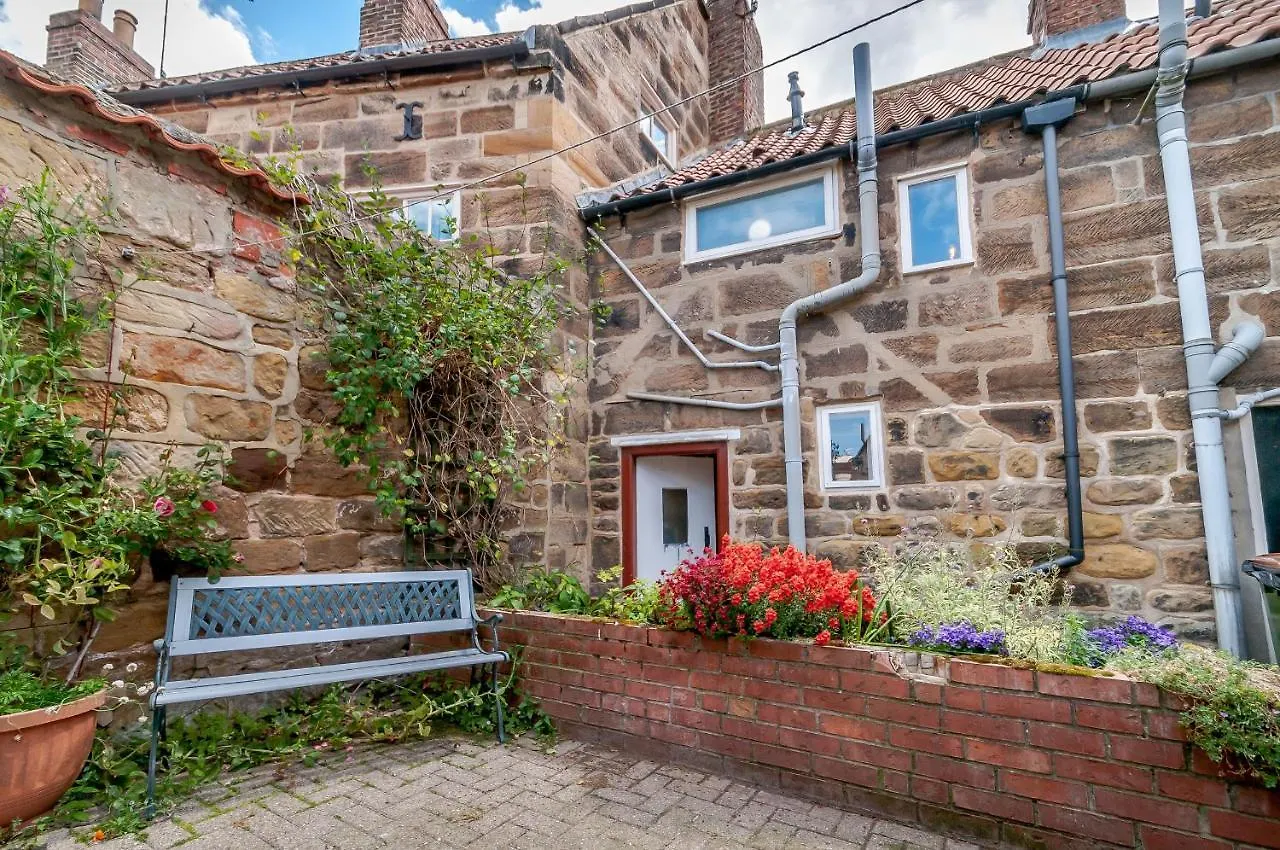 גיסבורו Chimes Cottage 0*,  בריטניה